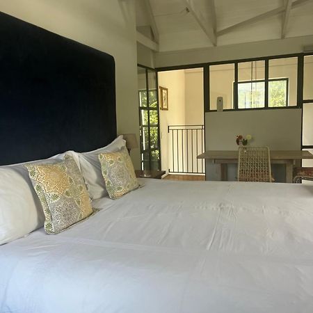 Comfortable Room With Large En Suite Bathroom Franschhoek Bagian luar foto